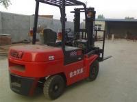 二手叉车市场探析 聚焦营口5吨燃油叉车与阜新3吨电瓶叉车